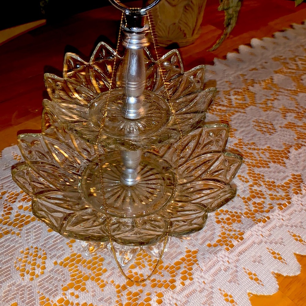 Vintage 14k gold Aurafin chain.